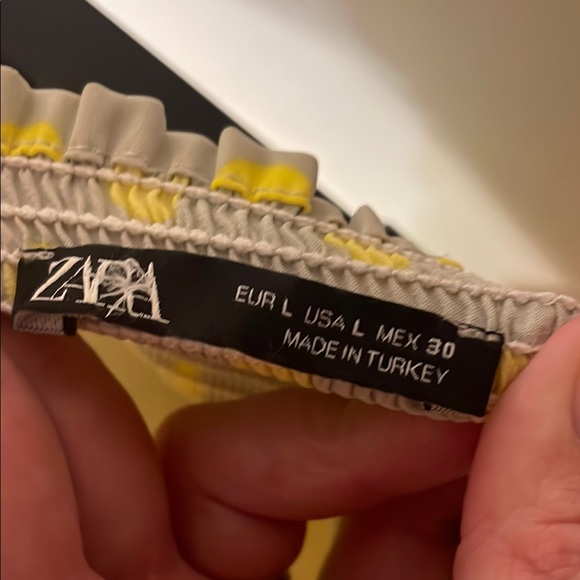 Zara Yellow Polka Dot Camisole - Picture 2 of 7